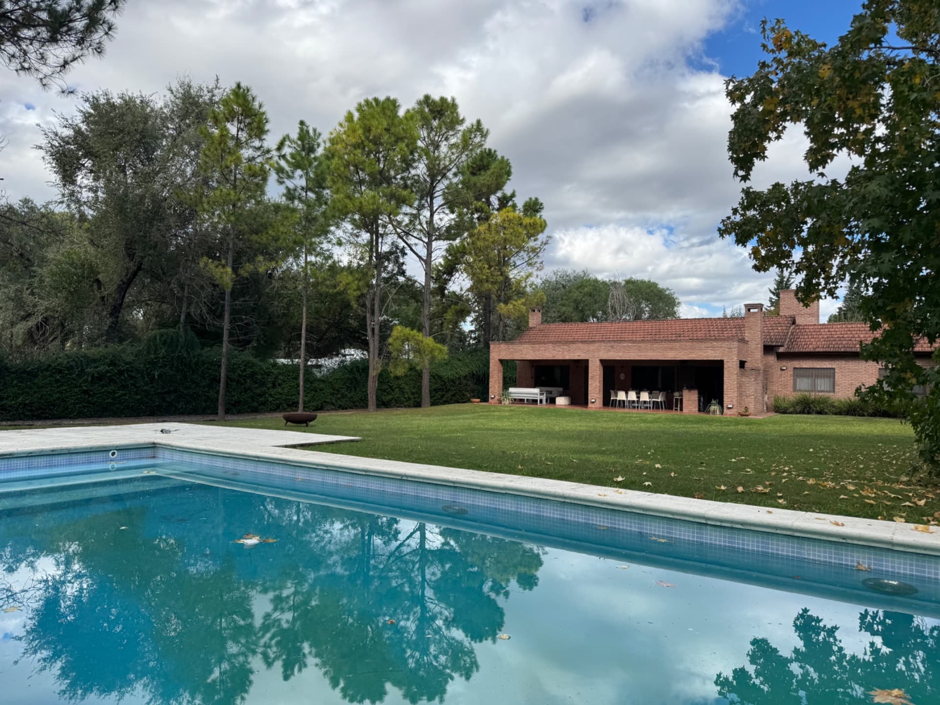 Casa de 3 dormitorios en venta en Villa Allende