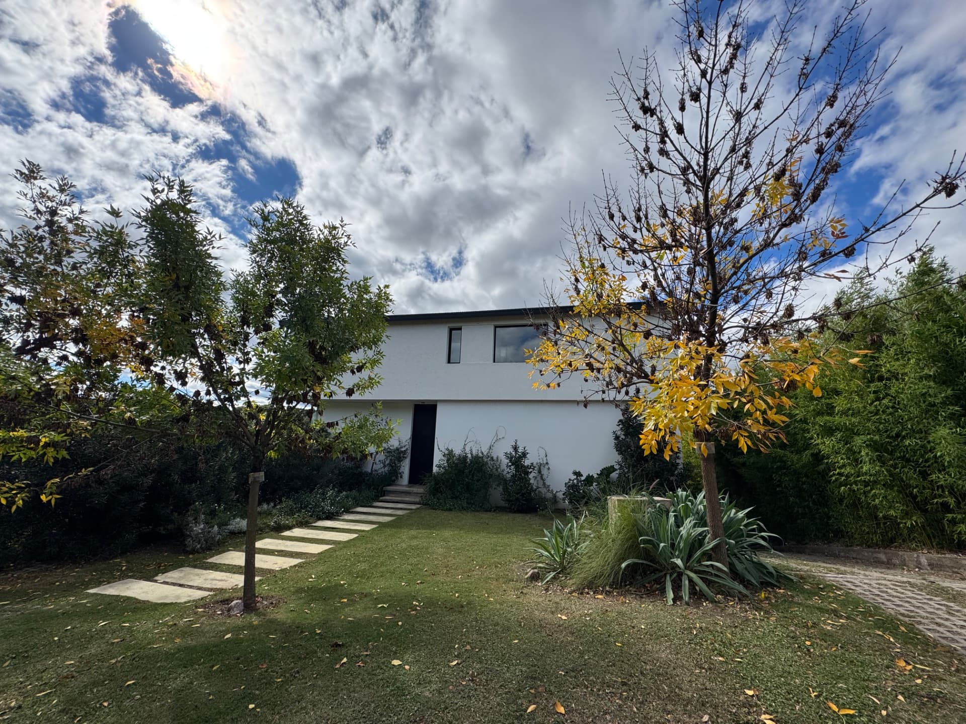 Casa en venta de 3 dormitorios en Estancia Q2 Mendiolaza