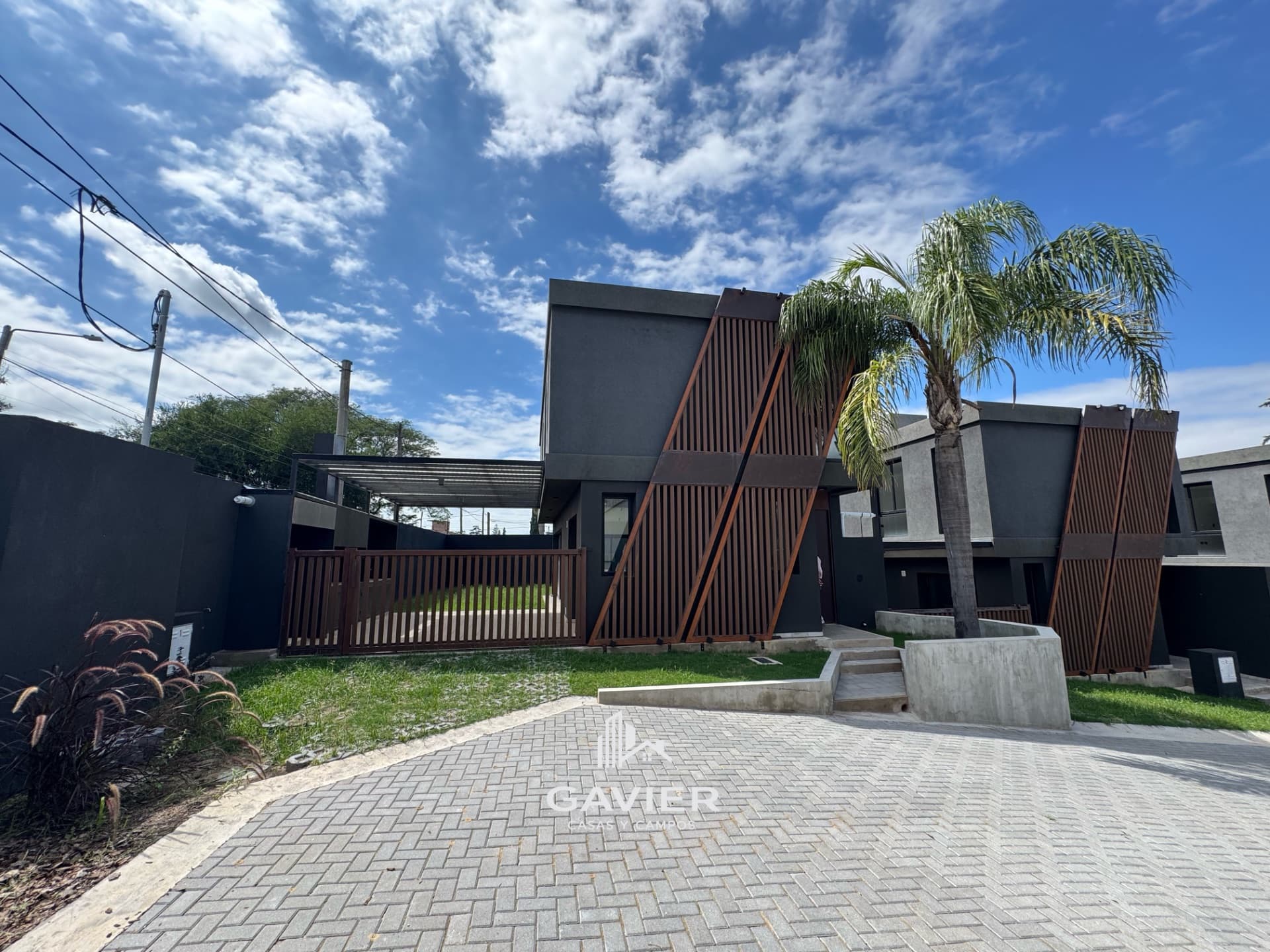 Dúplex a estrenar en housing de categoría en Argüello, Córdoba - Foto 1